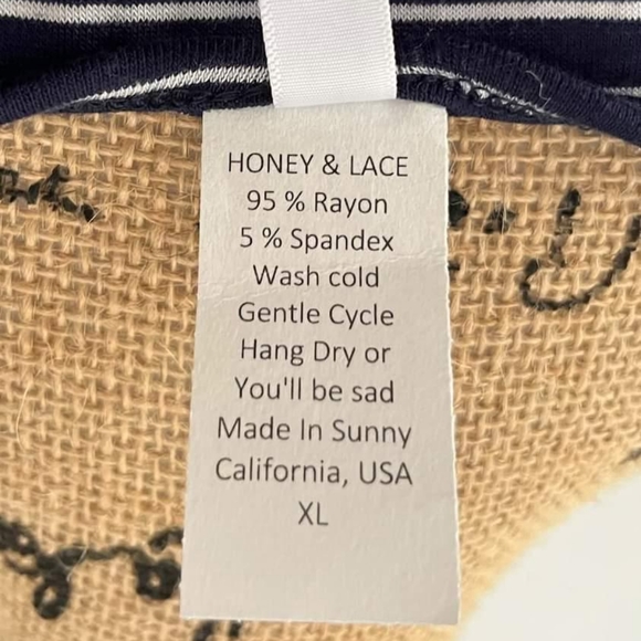 Honey and Lace Top - Picture 4 of 5